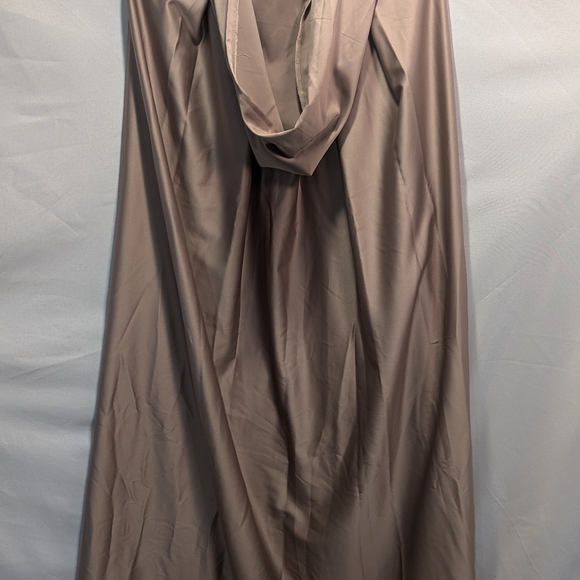 Cape unisex tan long hooded medieval women men Halloween costume - Picture 6 of 6